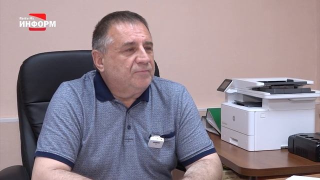 Идет ремонт трубопровода