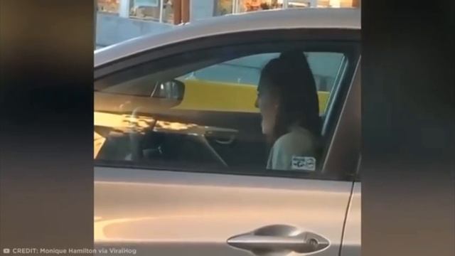 когда думал, что НИКТО НЕ УВИДИТ: