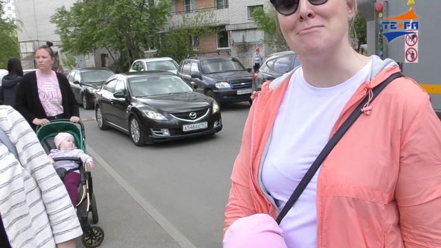 День рождения лета отметили в городском театральном центре «Волшебный Фонарь» смотреть онлайн