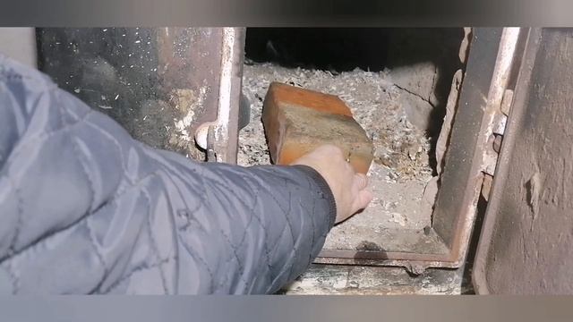 Кто бы мог подумать, что с помощью кирпича можно отопить частный дом смотреть онлайн