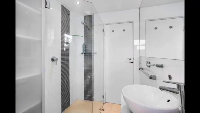 ICONIC HARBOUR VIEW SYDNEY смотреть онлайн