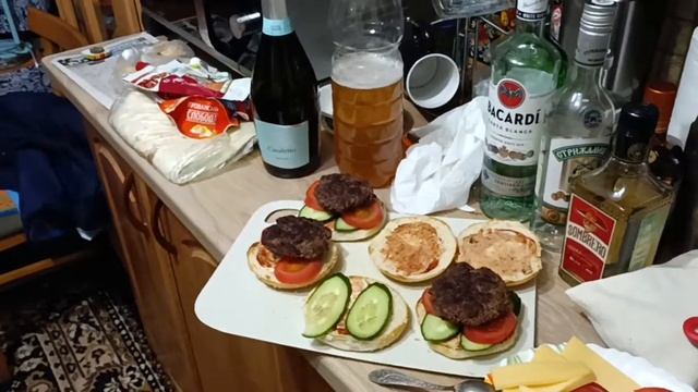 Бургеры из медвежатины
