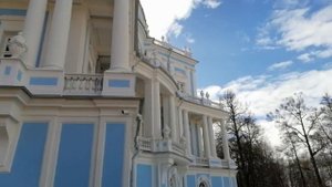 Дворцово-парковый ансамбль "Ораниенбаум", павильон Катальной горки. 10.04.2022.