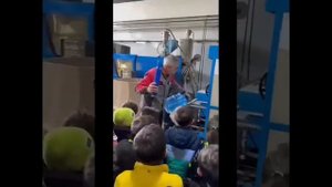 Экскурсия на завод газированных напитков