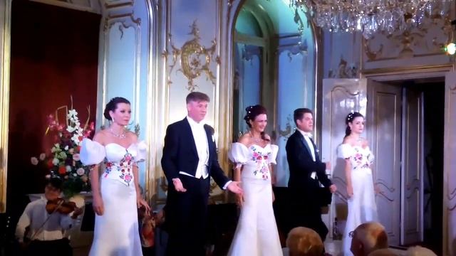 24 августа. Кестели. Концерт оперетты. смотреть онлайн