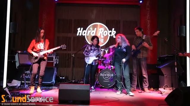 Уроки барабанов в Саунд-Сервис(Алматы).Номер на отчетный концерт в Hard Rock Cafe