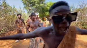 Поздравление для Ольги  Видео поздравление с днём рождения из Африки для Олечки