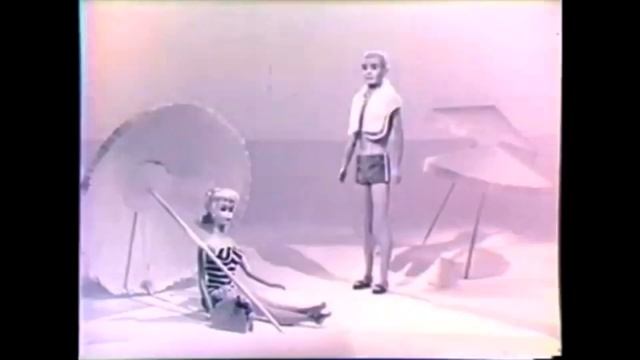 1961/1962 Introducing Barbie’s Boyfriend Ken doll Commercial + ad for Barbie Sings Records | Mattel смотреть онлайн