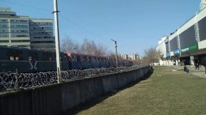 Поезд «Номерной» на станции «Технопарк». 11 апреля 2021. 1