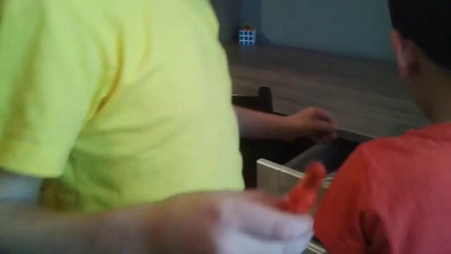 Ручка спинер с фонариком смотреть онлайн