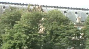 Вид на Лувр с Сены.mpg