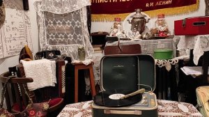 Для вас исполняет Александр Кальянов