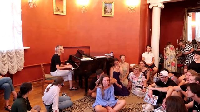 Выступаю со своей авторской балладой смотреть онлайн