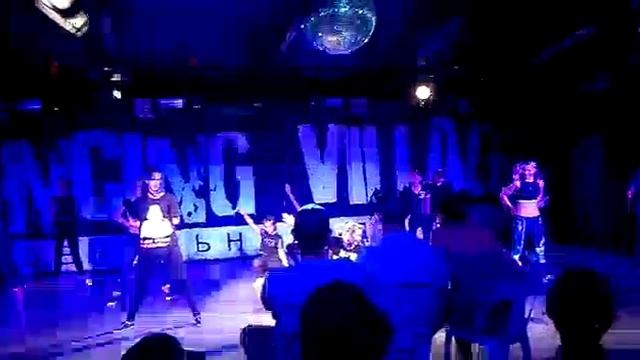 Просто суперское видео. Ребята танцевали в лагере!!!! смотреть онлайн