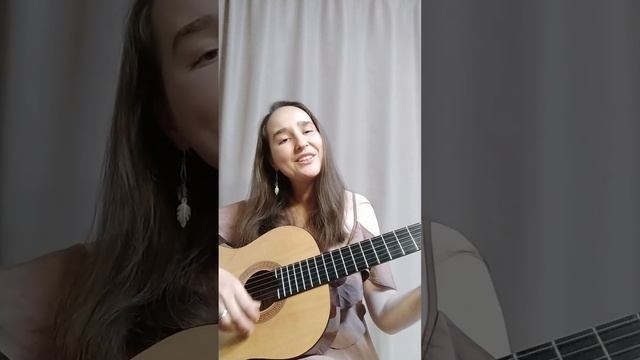 Кавер Иваси Шипучее вино
