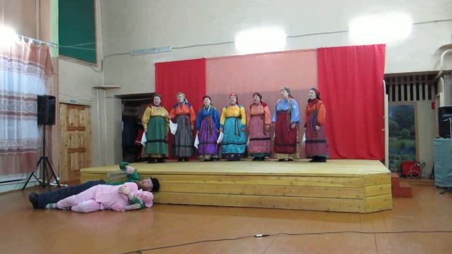 клуб в Краснощелье
