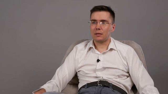 Правда ли, что у женщин, голова болит чаще? смотреть онлайн