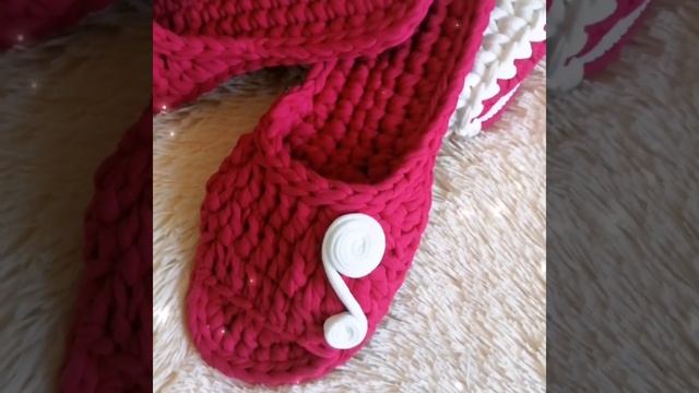 Сумояка и тапки из трикотажной пряжи смотреть онлайн