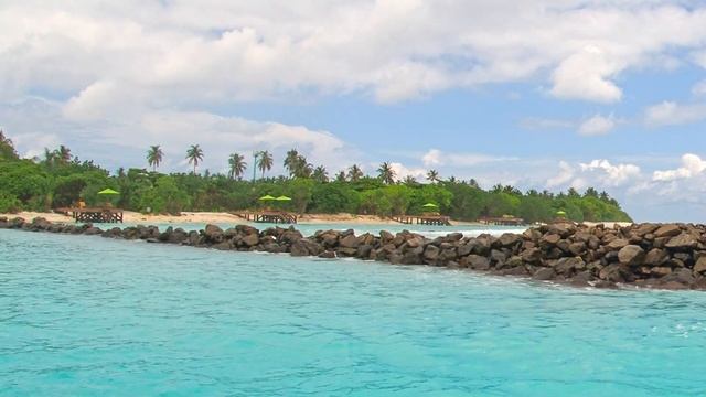 Emerald Maldives Resort & Spa 5* отель на Мальдивах / Стильные ванные комнаты, алкоголь и русские смотреть онлайн