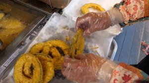 역대급 갓성비로 소문난? 25년 전통 떡볶이집! 닭강정, 튀김 /spicy rice cake Tteokbokki,  Dakgangjung / korean street food