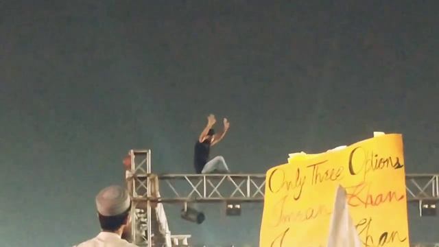 Larkay ko oper charhna mehnga par gya | logo ny durgat bna di| смотреть онлайн