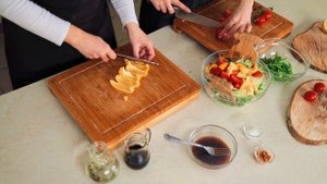 Бизнес 2022 . Доставка готовой еды 2022. Бизнес по доставке еды. Обзор.