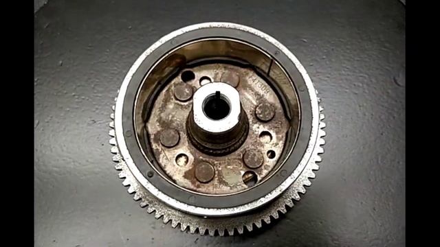 Kawasaki 750SX '92-95 OEM ROTOR,GENERATOR (21007-3701) Used [X012-057] смотреть онлайн