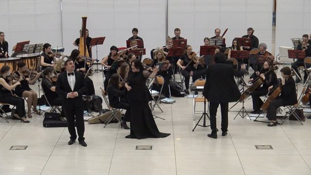 Puccini The first duet of Cavaradossi and Tosca (4k) смотреть онлайн