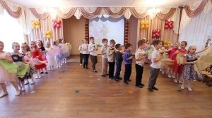 Вход на праздник в подг гр / Мамина улыбка