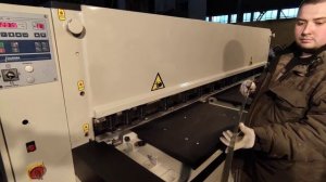 Durma HGS 3006  6x3000мм