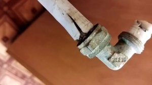 Что бывает с металлопластиковыми трубами спустя 13лет?