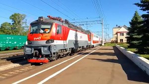 Электровоз ЭП20-066 с Фирменным Двухэтажным поездом 017А "Карелия" "Петрозаводск-Москва Окт".