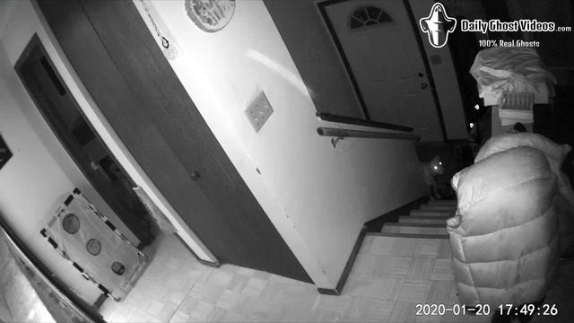 Paranormal Activity Caught on Camera смотреть онлайн