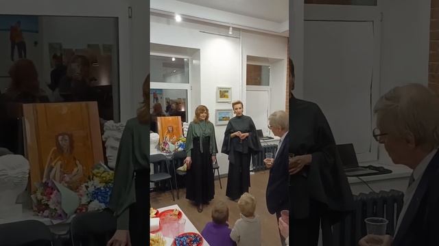 Графика в живописи, масло, контрасты нашего мира. Открытие выставки.