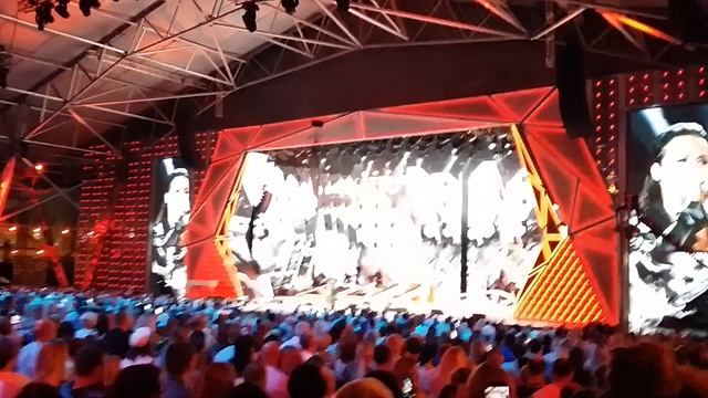 #новаяволна2019 #сочи ##мореэмоций #подписывайся #вливайся #концертбомба