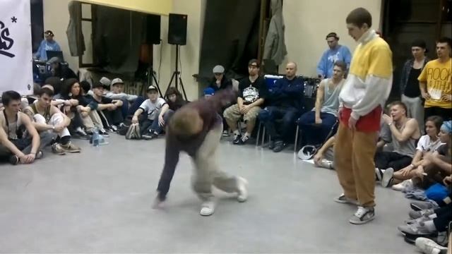 Bboy Gans (Comix Zone) VS E-Wag | смотреть онлайн