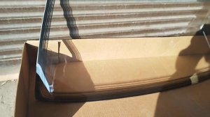 Стекло лобовое Ока с шелкографией и полосой