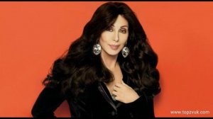 Певица Шер против ВИЧ и рака подала иск в суд