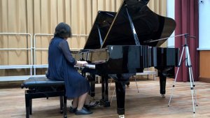 23. М. Мусоргский «Гопак из оперы «Сорочинская ярмарка». Исп. Кудрявцева Алевтина, Данилова Мария