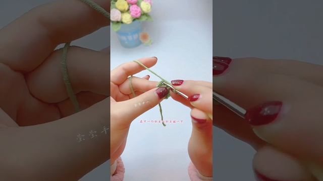小玫瑰花钩织| Bouquet Roses Crochet Tutorial #crochet #crochettutorial #diy #crafts #handmade смотреть онлайн