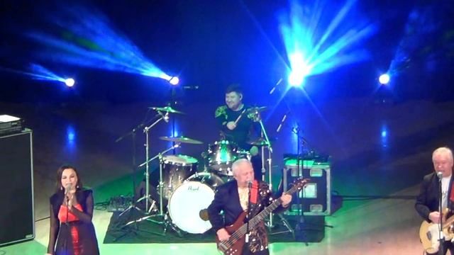 ВИА Поющие гитары ДК Авиастроителей г  Комсомольск на Амуре 08  02 9 смотреть онлайн