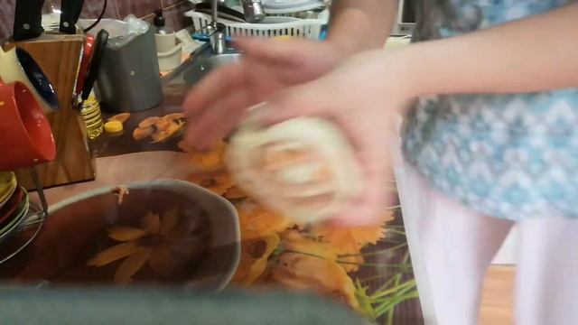 ВЫЖИВАНИЕ ЭКОНОМ МЕНЮ. ПАМПУШКИ И РУЛЕТ С ФАРШЕМ.