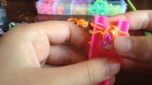 Браслетик из резинок "Спиралька" на рогатке