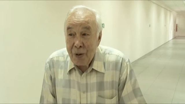 Открытие выставочного зала в Молодежном центре смотреть онлайн