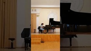 961 Елюбаева Гаухар  Вариации и фуга для фортепиано на тему Генделя