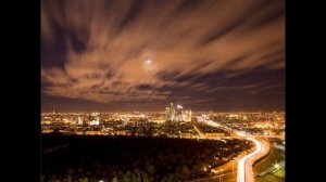 MOSCOW NEVER SLEEPS