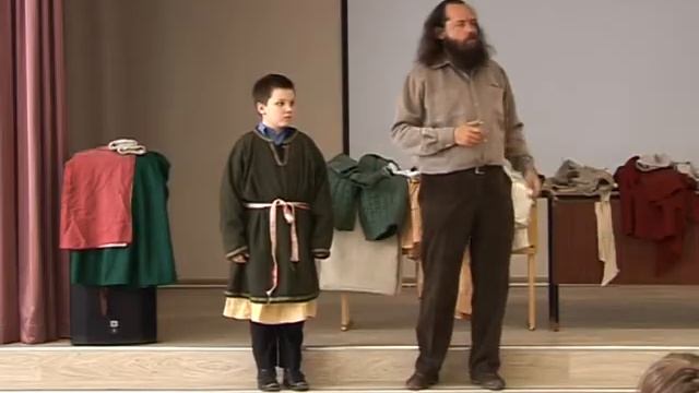 2012_Лекция по истории одежды смотреть онлайн