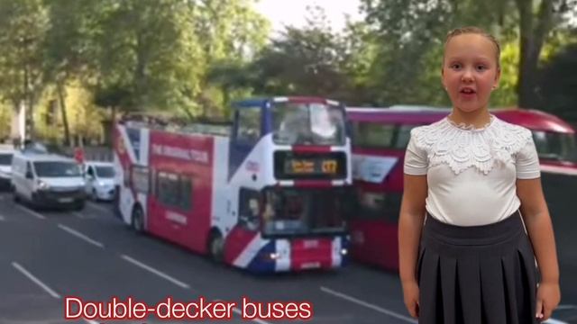Double-decker bus (group 7-10 years)