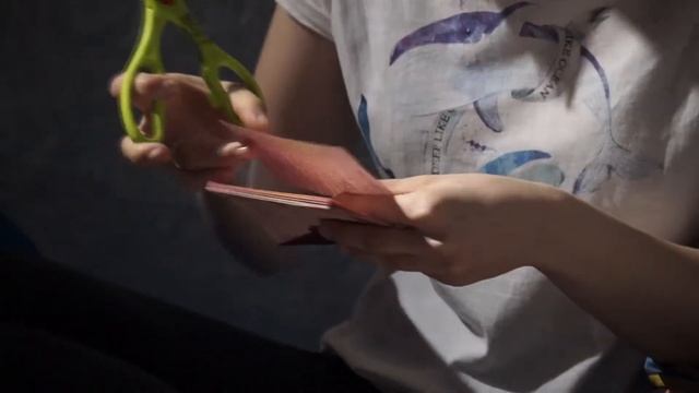 Железный занавес. Перформанс арт-группы «Прорубь»