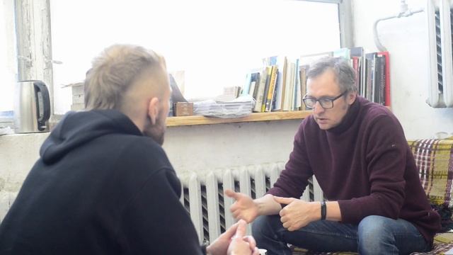 «EXIT» (видеоинтервью со скульптором Константином Селихановым) смотреть онлайн